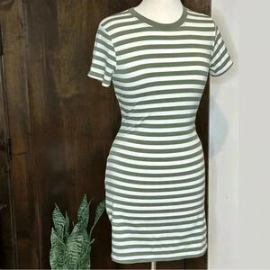 NWT Poof New York Women’s Size Small green and white stripped bodycon mini dress